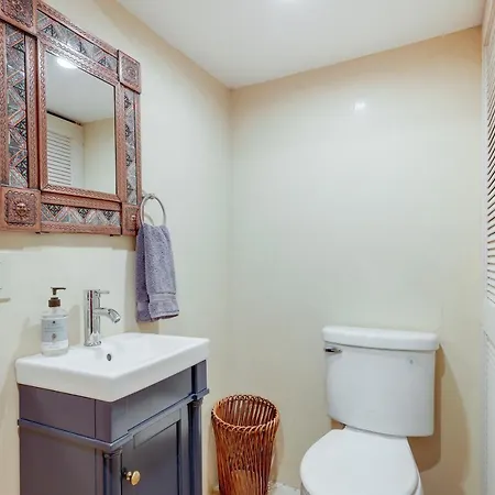 Scenic Vacation W/ Views + Hot Tub * Santa Fe
