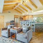 Scenic Vacation W/ Views + Hot Tub * Santa Fe