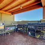 Scenic Vacation W/ Views + Hot Tub * Santa Fe